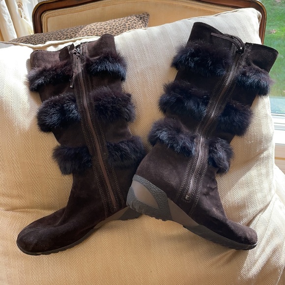 Brown sued soft Genuine fur size 8 boots - Picture 9 of 12
